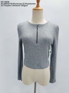 Lady’s lurex rib top