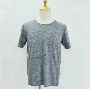 Men’s Seamless T-shirt