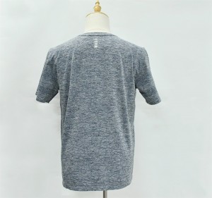 Men’s Seamless T-shirt