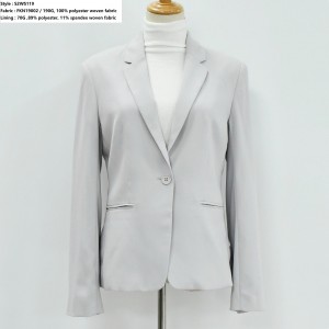 Women’s Woven Suit Jacket