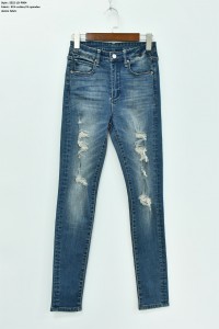 Women’s Denim Pants