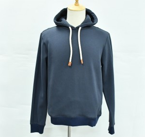 Men’s Pullover Hoodie