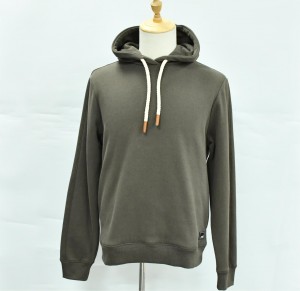 Men’s Pullover Hoodie