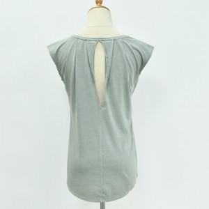 Women’s Sleeveless Top